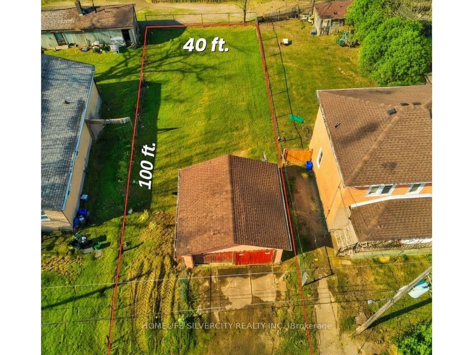 4129 Dyson Avenue, Niagara Falls, ON L2E 3L6 – main photo