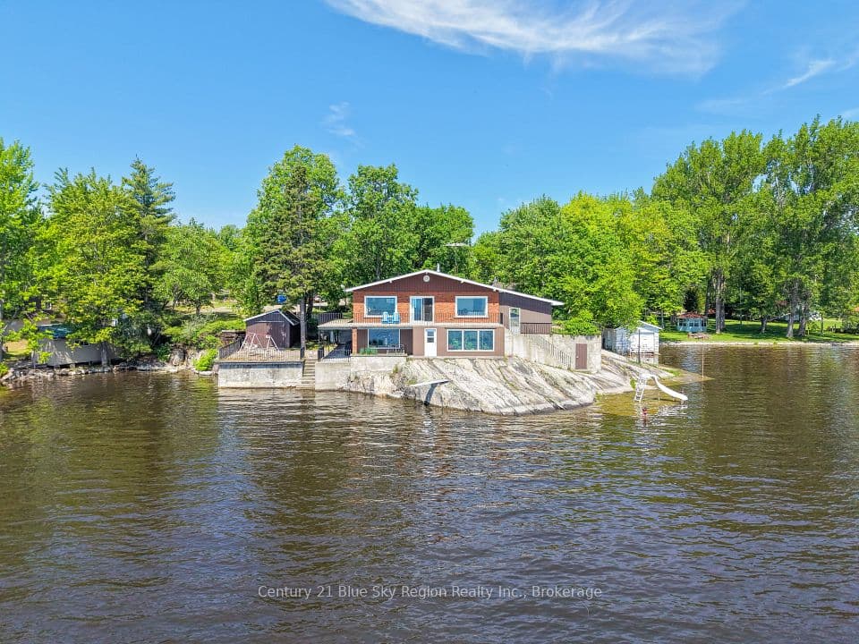 8 Gerard Road, West Nipissing, ON P0H 1R0 – main photo