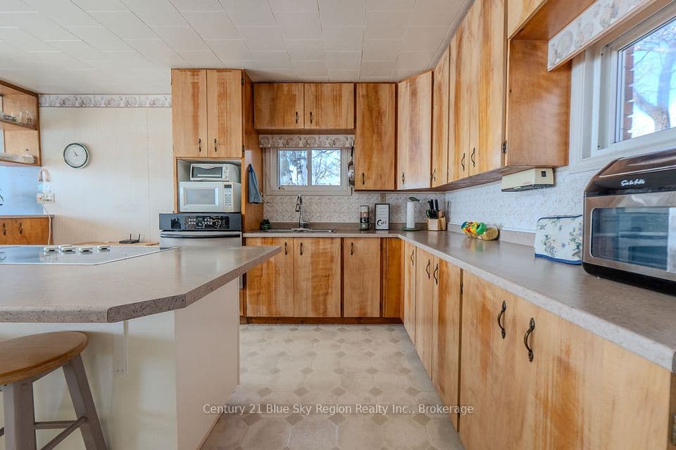 8 Gerard Road, West Nipissing, ON P0H 1R0 – photo 3