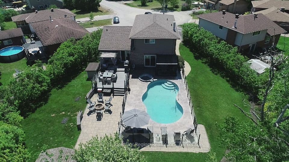 790 LAURENTIAN Avenue, North Bay, ON P1B 7T8 – main photo
