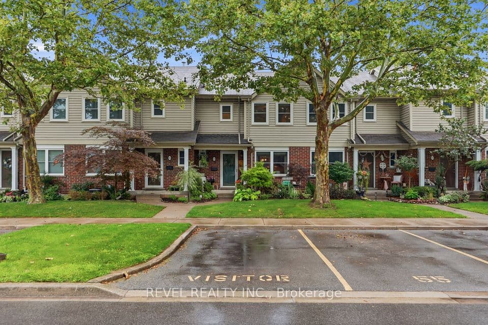 55 Kerman Avenue 55, Grimsby, ON L3M 5G2 – photo 2