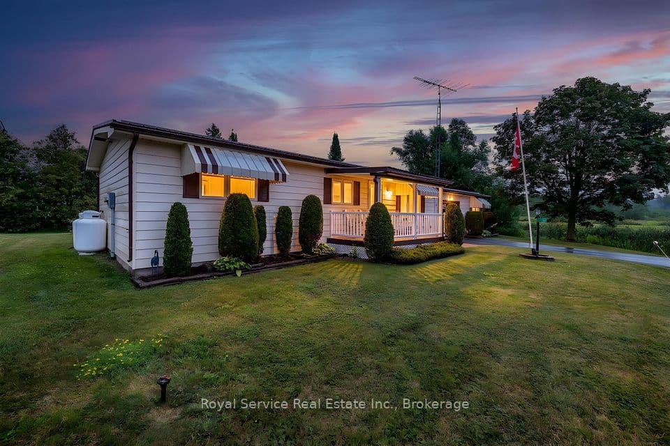 16 Vista Drive, Kawartha Lakes, ON K9V 0H7 – main photo