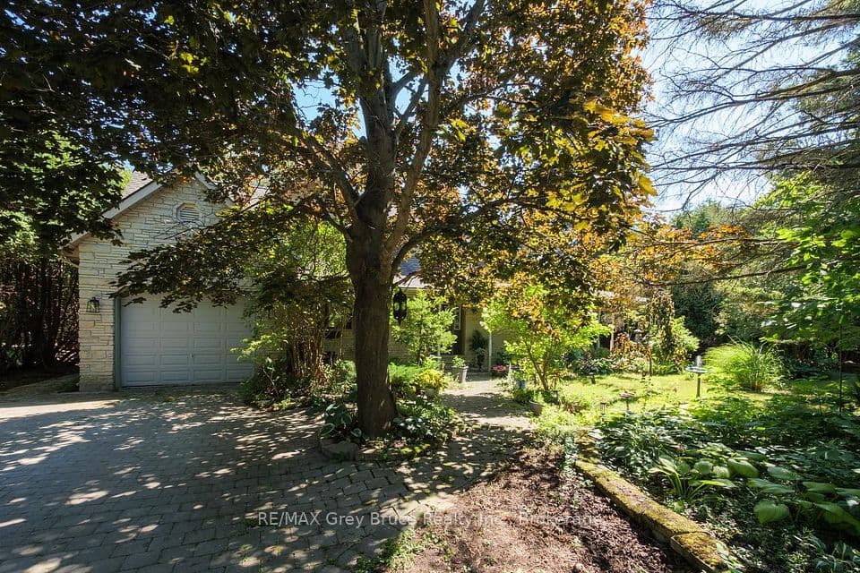 6 Kirkland Place, South Bruce Peninsula, ON N0H 2G0 – photo 2