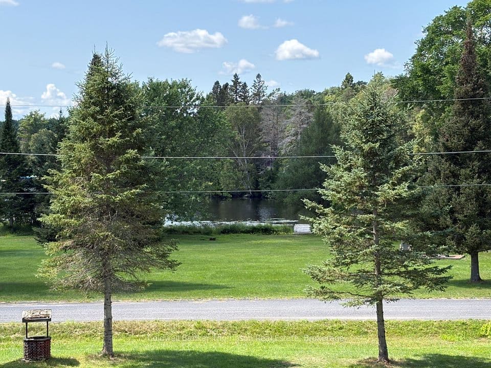 109 Patrick Street, Magnetawan, ON P0A 1P0 – photo 2