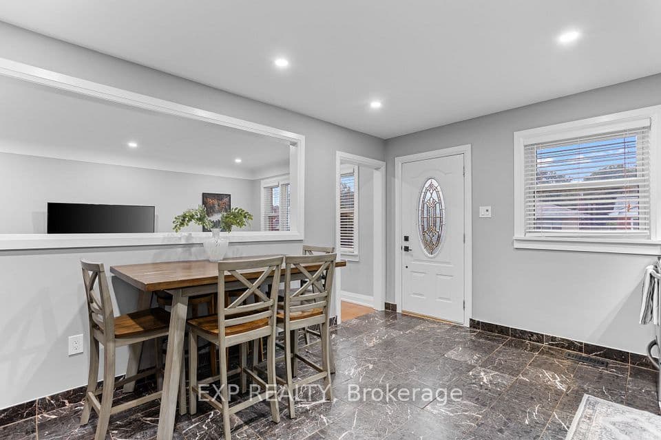 62 Randall Avenue, Hamilton, ON L8G 2K9 – photo 3