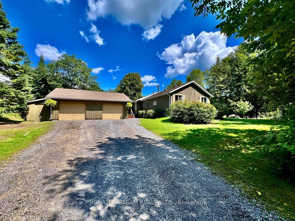 57 Gleason Lane, Laurentian Hills, ON K0J 1P0 – photo 2
