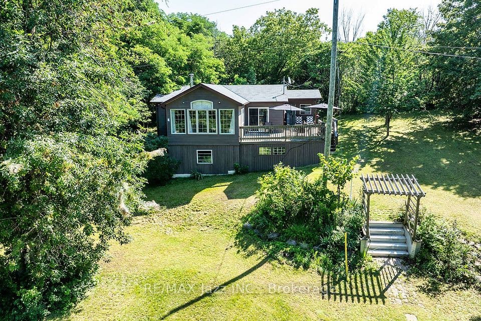 50 Long Island, Otonabee-South Monaghan, ON K0L 1B0 – main photo