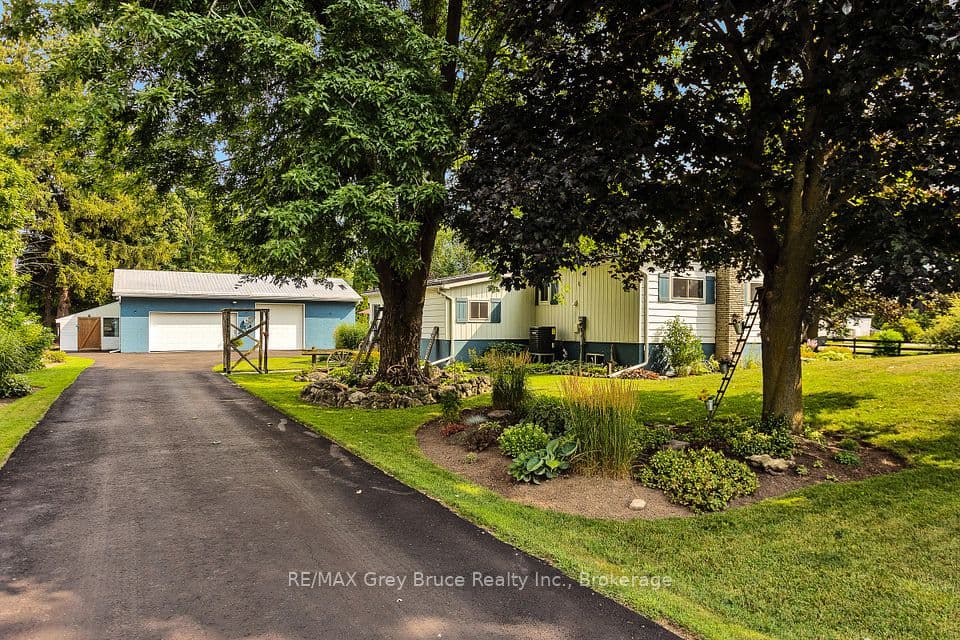 21571 Grey Rd 16 Road E, Georgian Bluffs, ON N0H 2N0 – photo 3