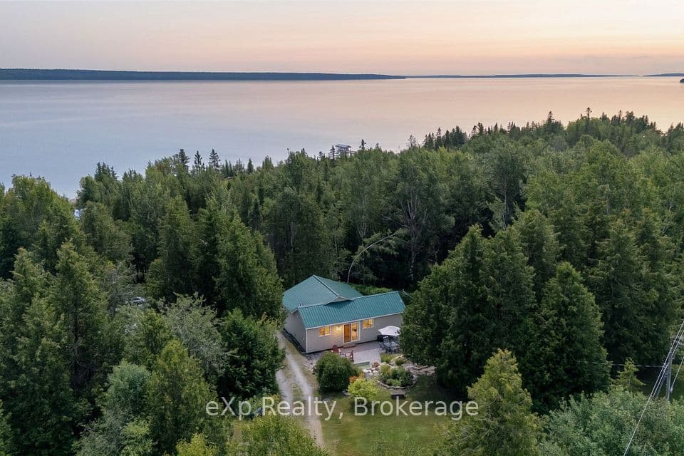 284 Leask Bay Shores Manitowaning Lane W, Assiginack, ON P0P 1N0 – main photo