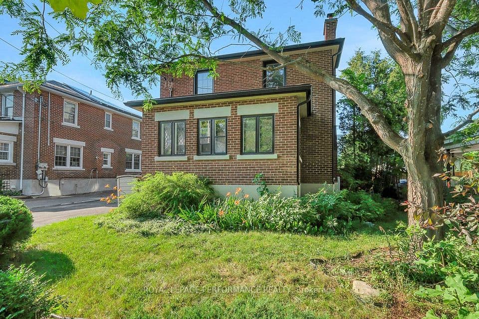 13 Wolff Street, Overbrook - Castleheights and Area, ON K1K 1K6 – main photo