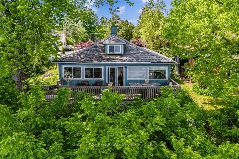2 14th Street, Grimsby, ON L3M 2W2 – photo 2