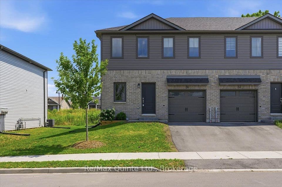 36 Campbell Crescent, Prince Edward County, ON K0K 2T0 – main photo