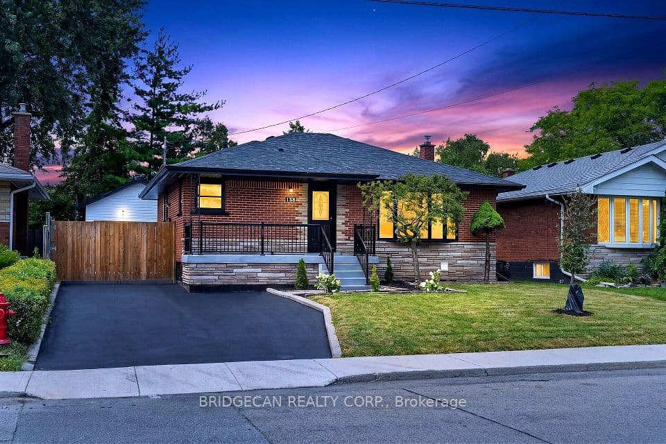 138 Rendell Boulevard, Hamilton, ON L8T 3P6 – main photo
