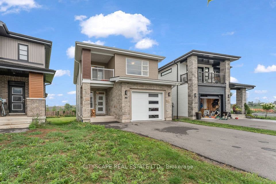 3 Erie Court, Loyalist, ON K7N 0E3 – photo 2