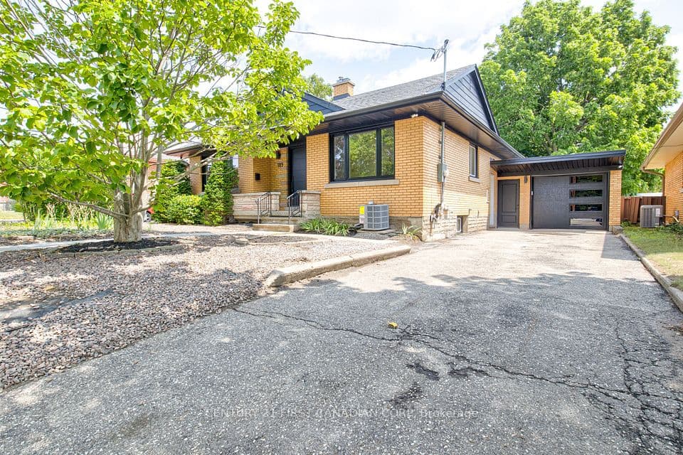 189 EIGHTH Avenue, Kitchener, ON N2C 1S5 – main photo