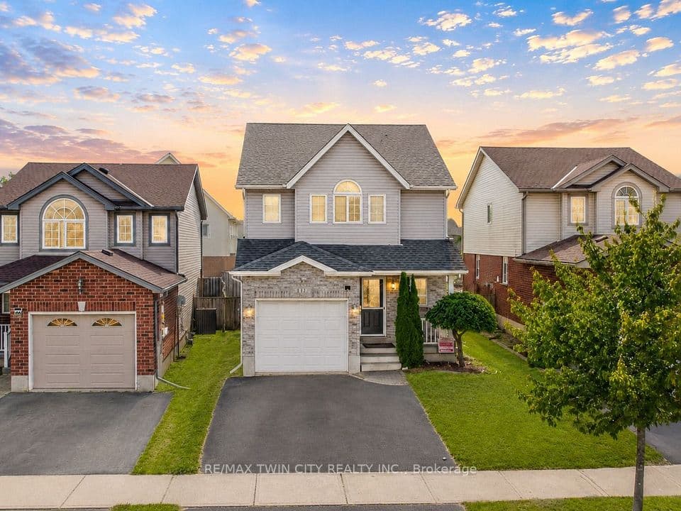 135 Cotton Grass Street, Kitchener, ON N2E 3T5 – photo 2