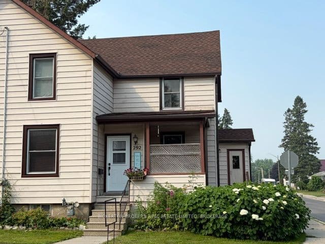 292 William Street N, Gananoque, ON K7G 1S5 – photo 3