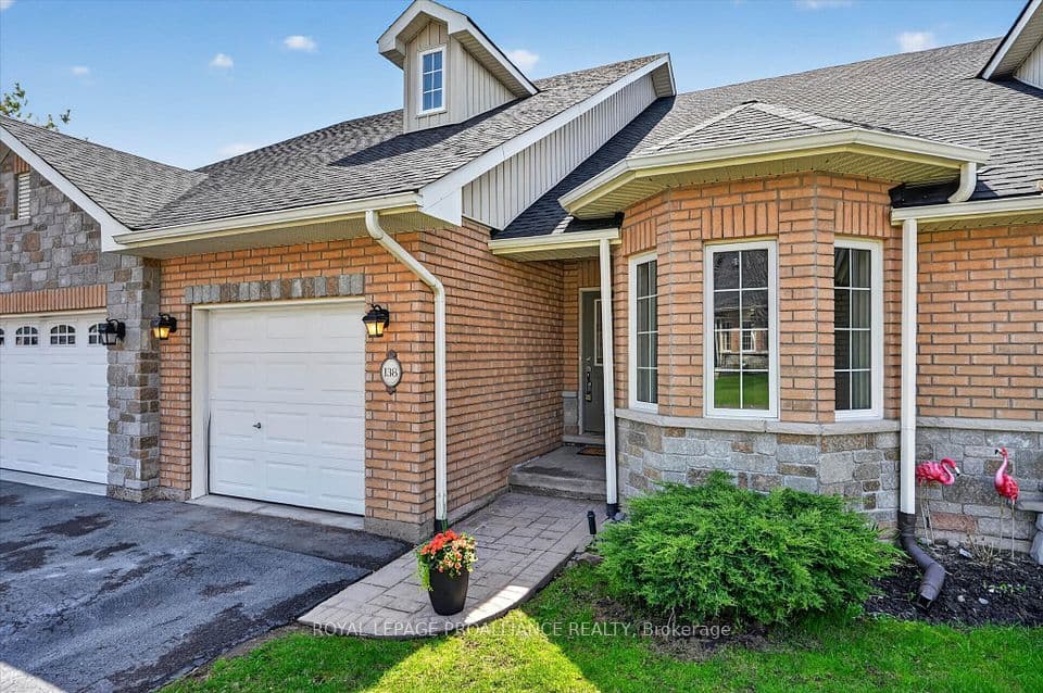 138 Village Crescent, Peterborough, ON K9J 0A9 – photo 2