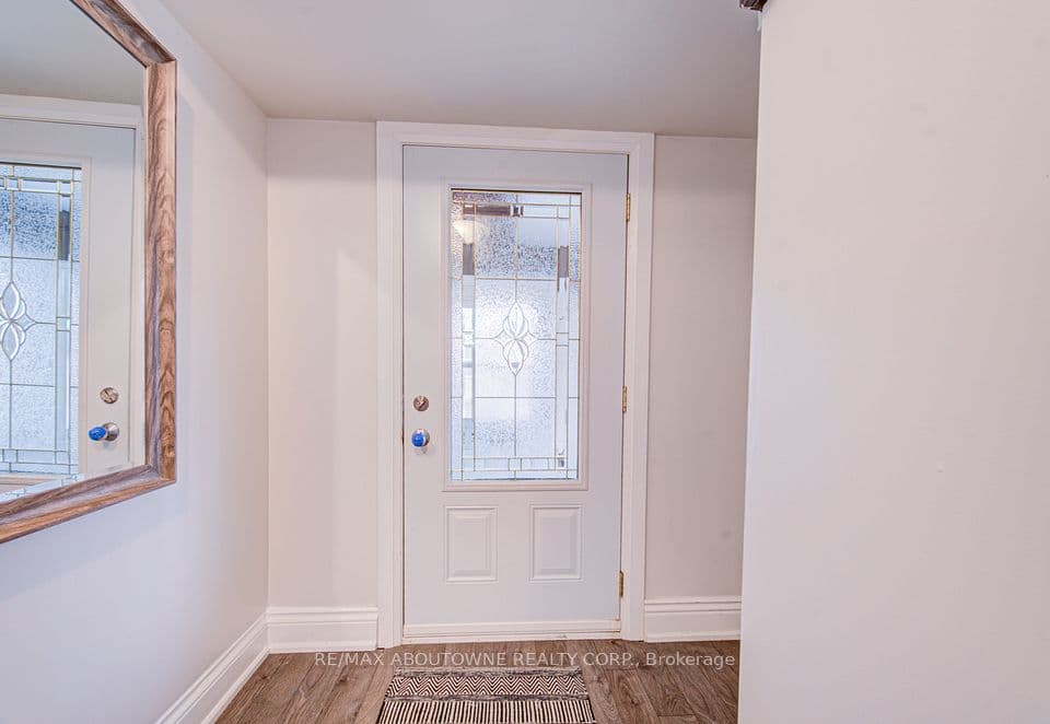 227 East 23rd Street, Hamilton, ON L8V 2X2 – photo 2