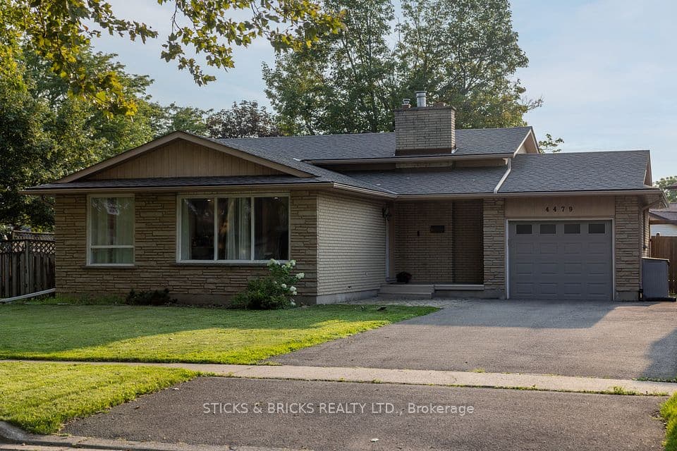 4479 Mitchell Avenue, Niagara Falls, ON L2E 6R6 – photo 3