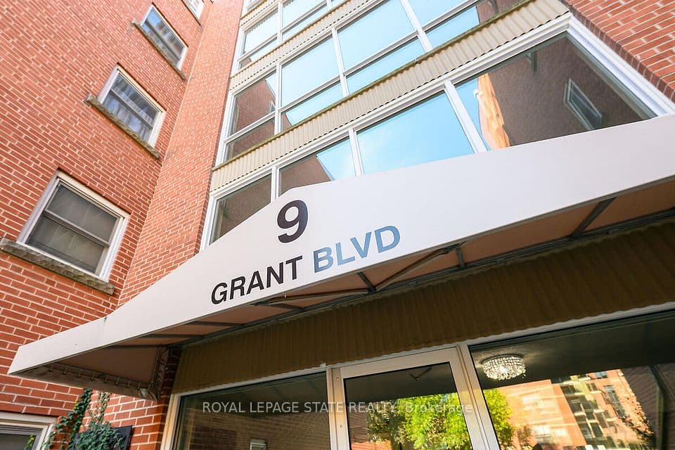 9 Grant Boulevard 107, Hamilton, ON L9H 4L5 – photo 3