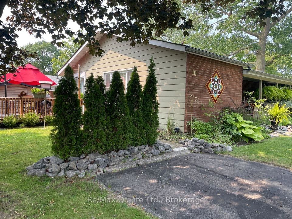 10 Mcquade Drive, Quinte West, ON K8V 2G3 – photo 2