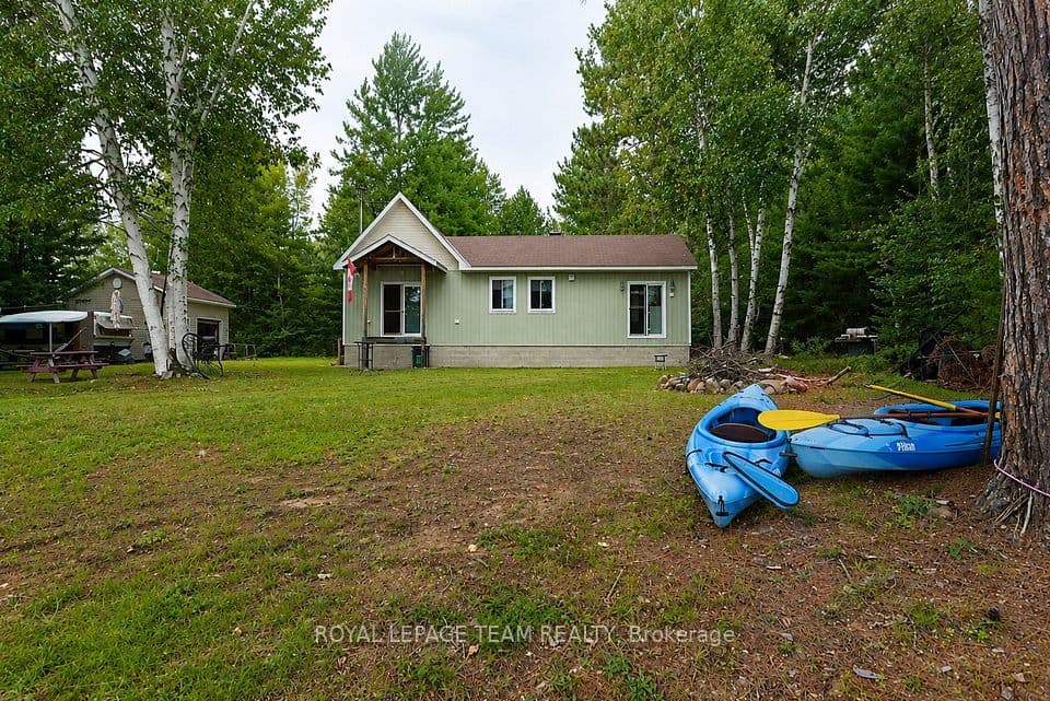 153 Basin Depot Road, Madawaska Valley, ON K0J 1B0 – photo 3
