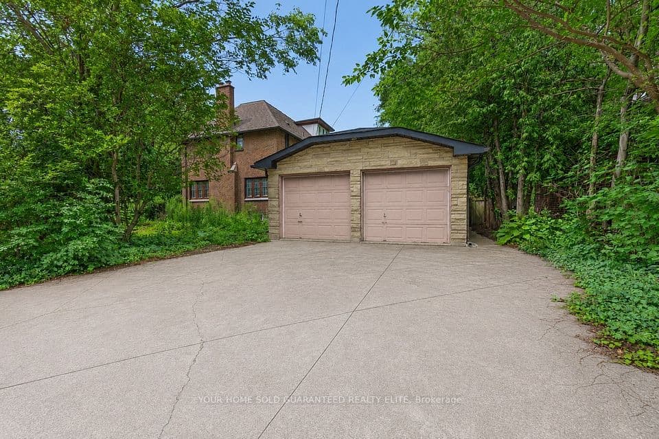 4 Forsyth Avenue N, Hamilton, ON L8S 4E1 – photo 3
