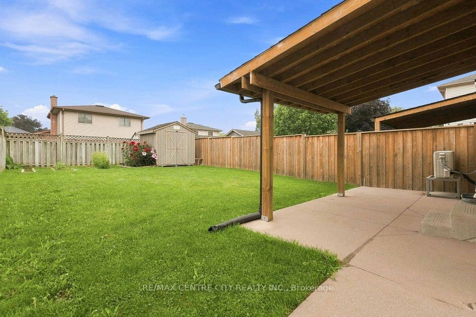 214 Martinet Avenue, London East, ON N5V 4K2 – photo 3