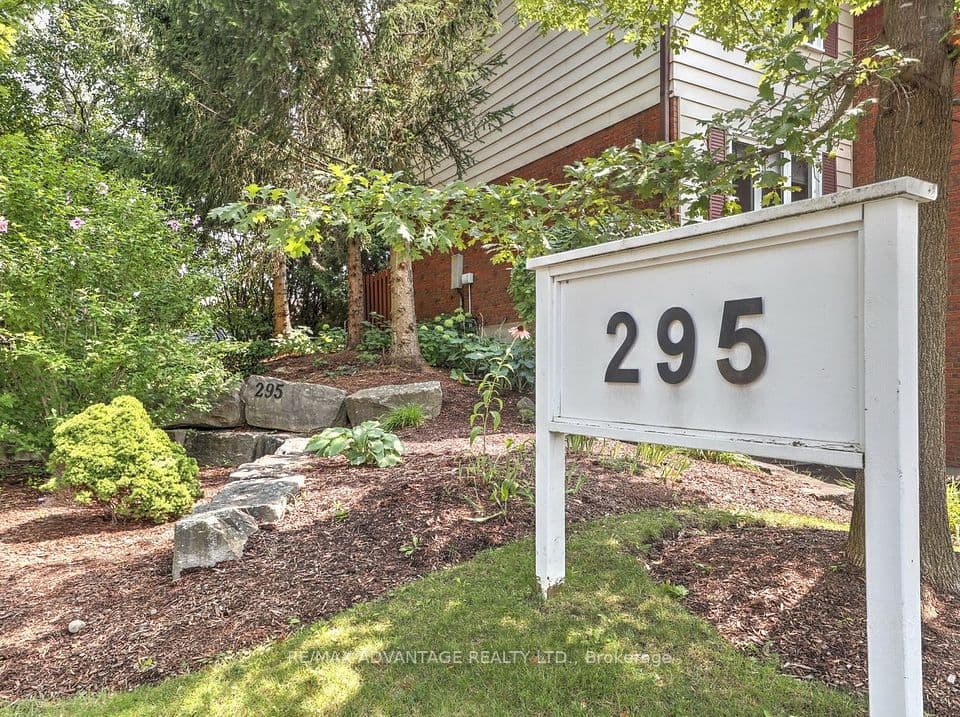 295 Wilkins Street 43, London South, ON N6C 5C1 – photo 3