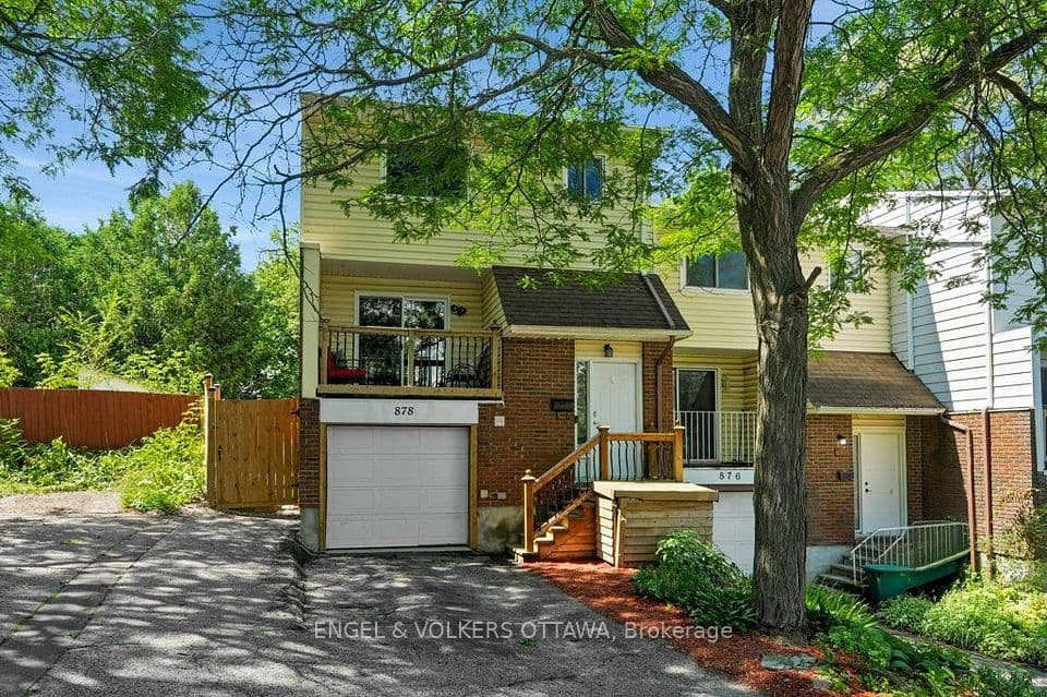 878 Grenon Avenue, Britannia Heights - Queensway Terrace N and Area, ON K2B 6G3 – main photo