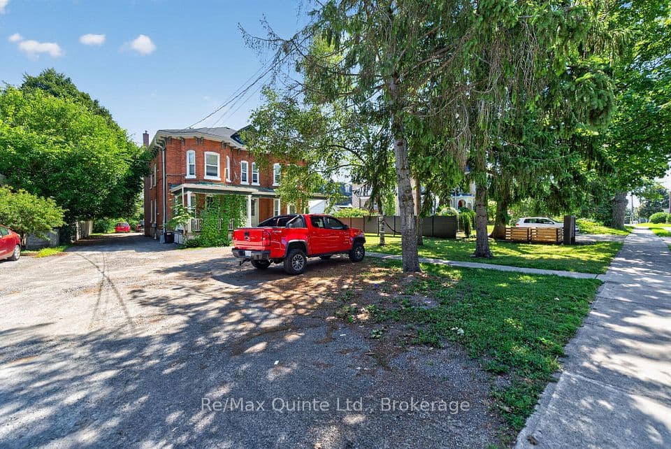 205 Charles Street, Belleville, ON K8N 3M3 – photo 3