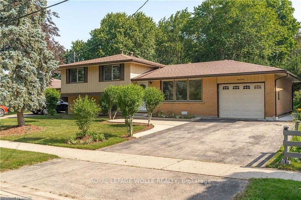 64 Warren Road, Kitchener, ON N2M 4T4 – photo 2