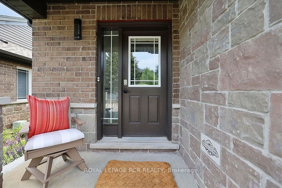 24 WESTMINSTER Crescent, Centre Wellington, ON N1M 1Y8 – photo 3