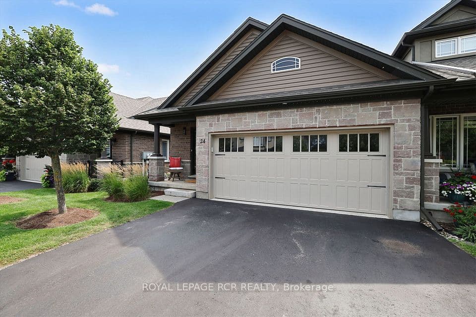 24 WESTMINSTER Crescent, Centre Wellington, ON N1M 1Y8 – photo 2