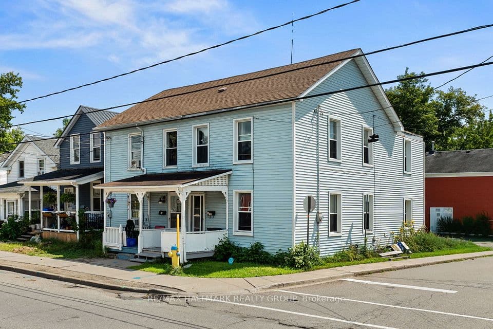 101 Pearl Street W, Brockville, ON K6V 4C3 – main photo
