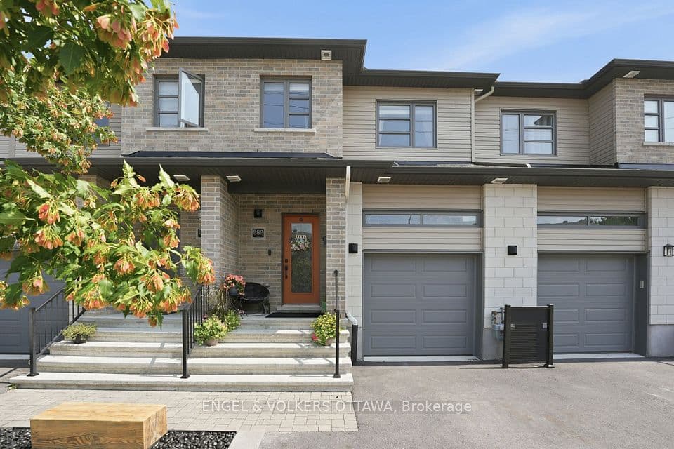 282 Munro Street, Carleton Place, ON K7C 0P2 – main photo
