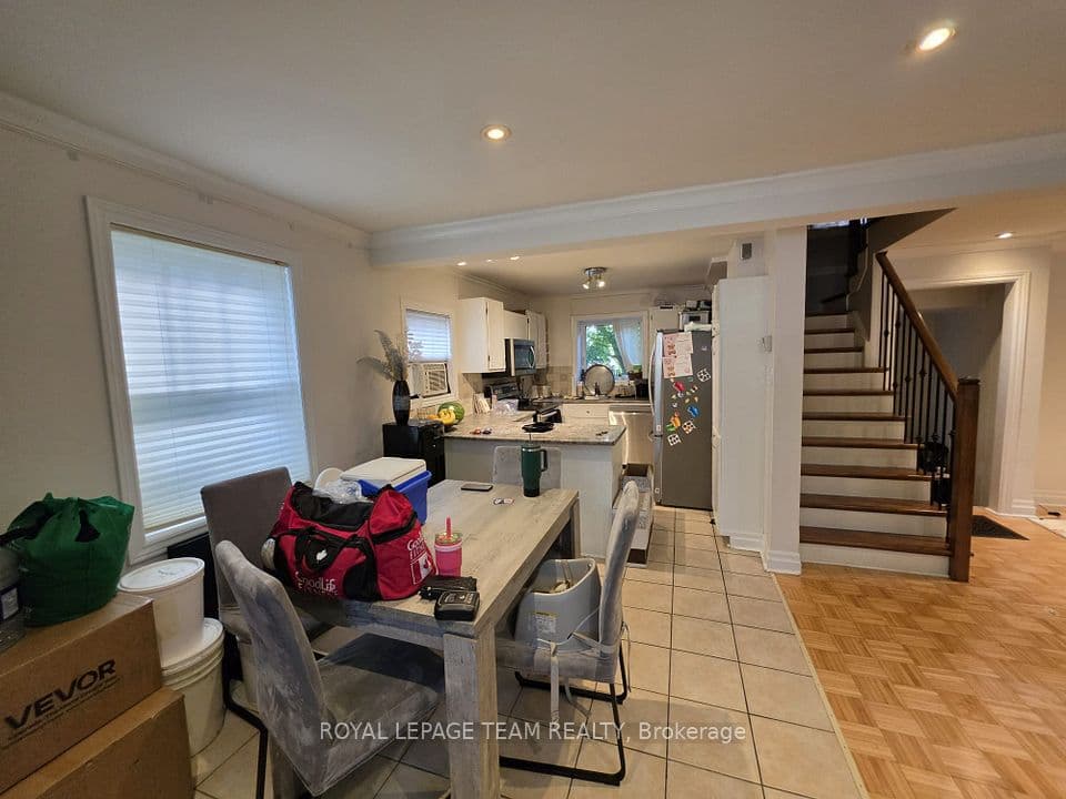 1247 Summerville Avenue, Carlington - Central Park, ON K1Z 8G6 – photo 3
