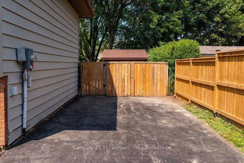 580 2nd A Street W, Owen Sound, ON N4K 6H4 – photo 3