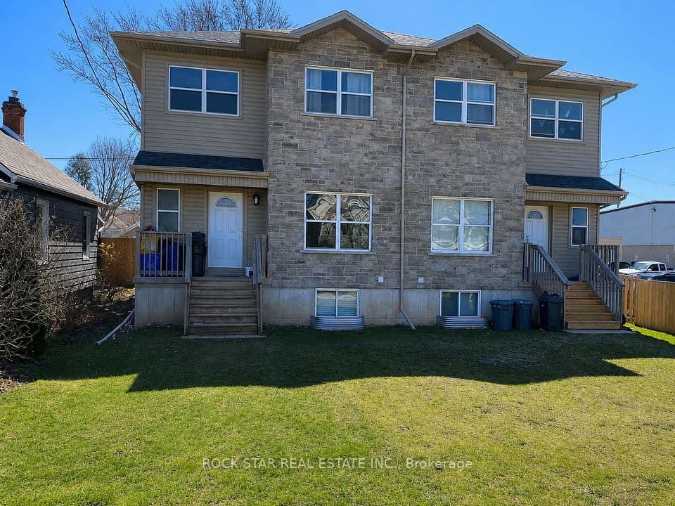 20B CHESTNUT Street E, St. Catharines, ON L2T 1G7 – main photo
