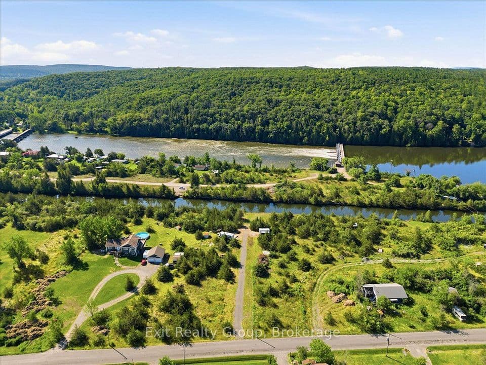937 Rosebush Road, Quinte West, ON K0K 2C0 – main photo