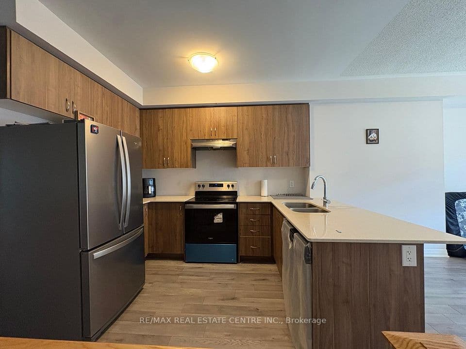 585 Colborne Street E 304, Brantford, ON N3S 3M7 – photo 3