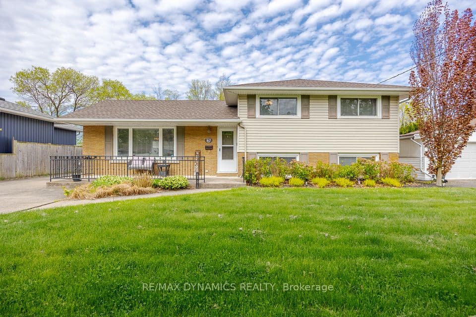 87 Rochelle Drive, St. Catharines, ON L2M 6Y7 – photo 3