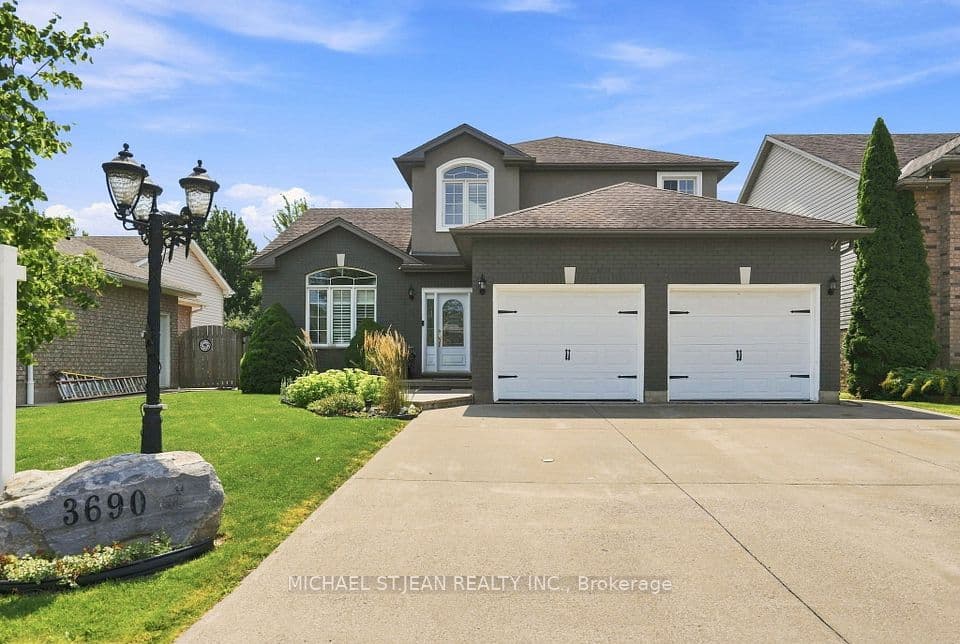 3690 Weinbrenner Road, Niagara Falls, ON L2G 7Y3 – photo 2