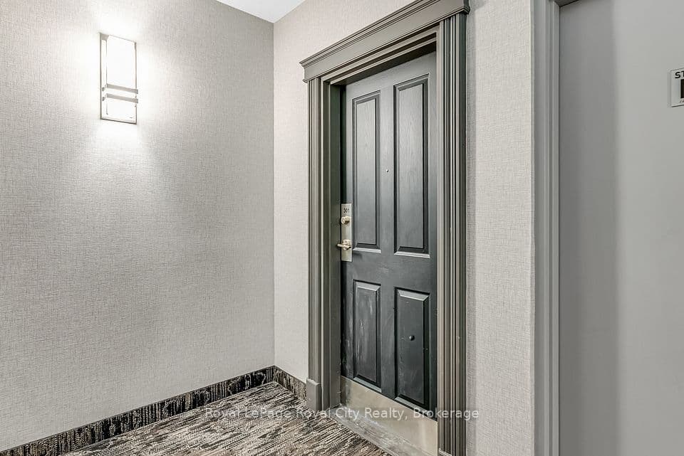 60 Wyndham Street S 301, Guelph, ON N1E 7H7 – photo 2