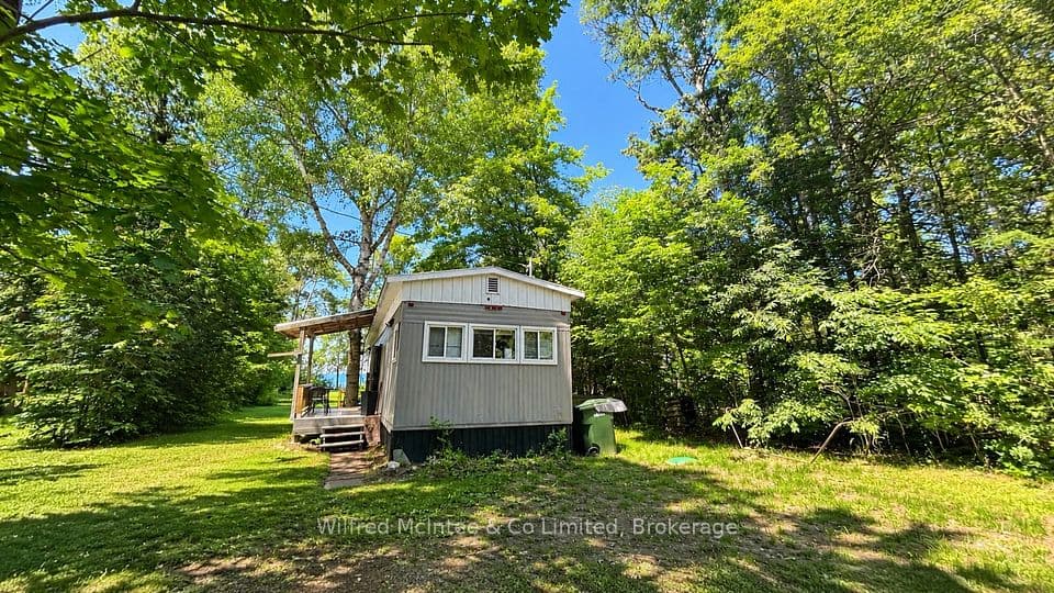775 BRUCE ROAD 13 Road, Native Leased Lands, ON N0H 2L0 – photo 2