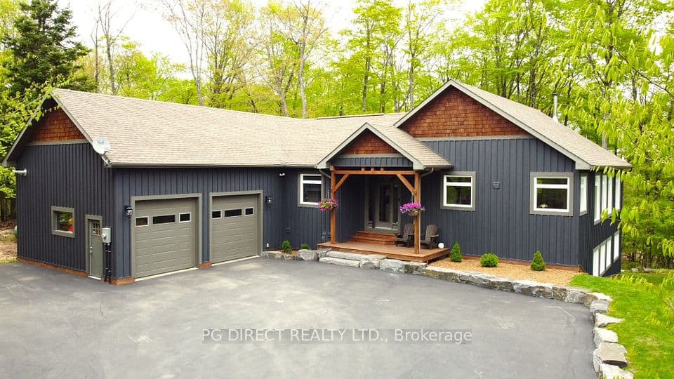 2 Hawk Ridge Court E, Huntsville, ON P1H 0A7 – main photo