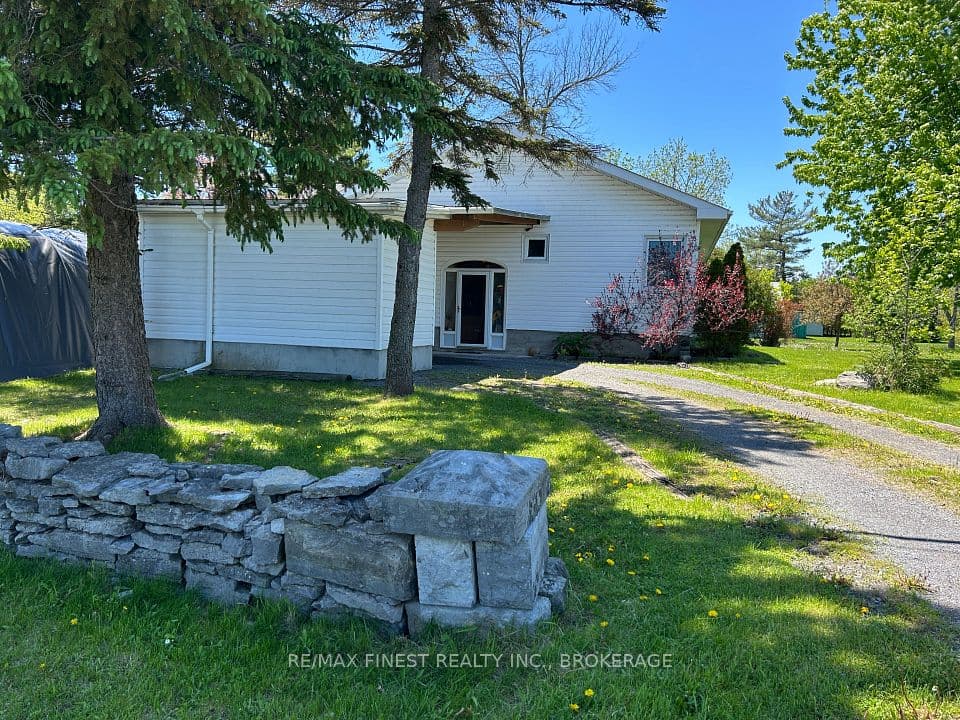 174 County Road 4, Loyalist, ON K0H 1G0 – photo 2