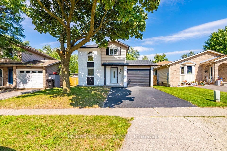 306 Sekura Street, Cambridge, ON N1R 7V8 – main photo