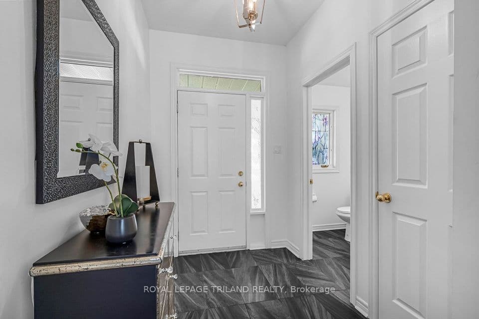 519 Riverside Drive 39, London North, ON N6H 5J3 – photo 2